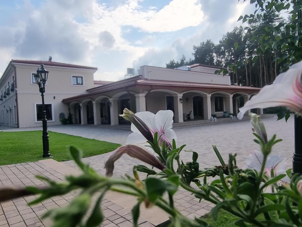 Hotel Dworek Za Lasem Warta