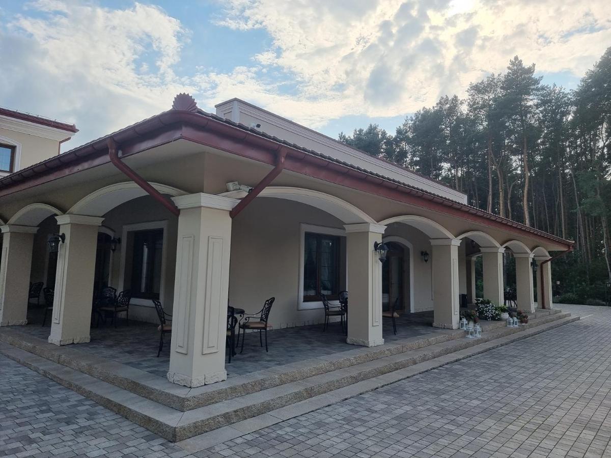 Dworek Za Lasem Hotel
